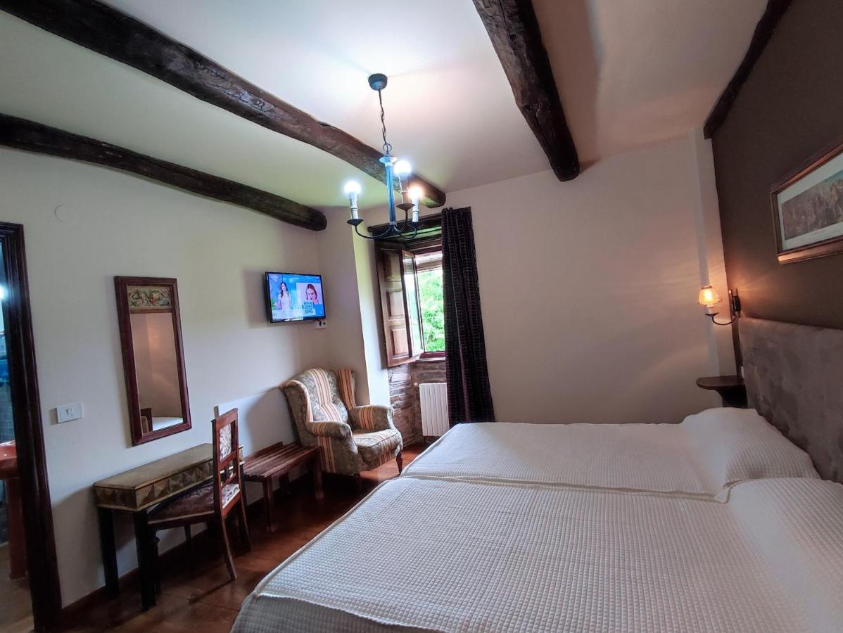 Hotel Casa De Diaz Samos Esterno foto