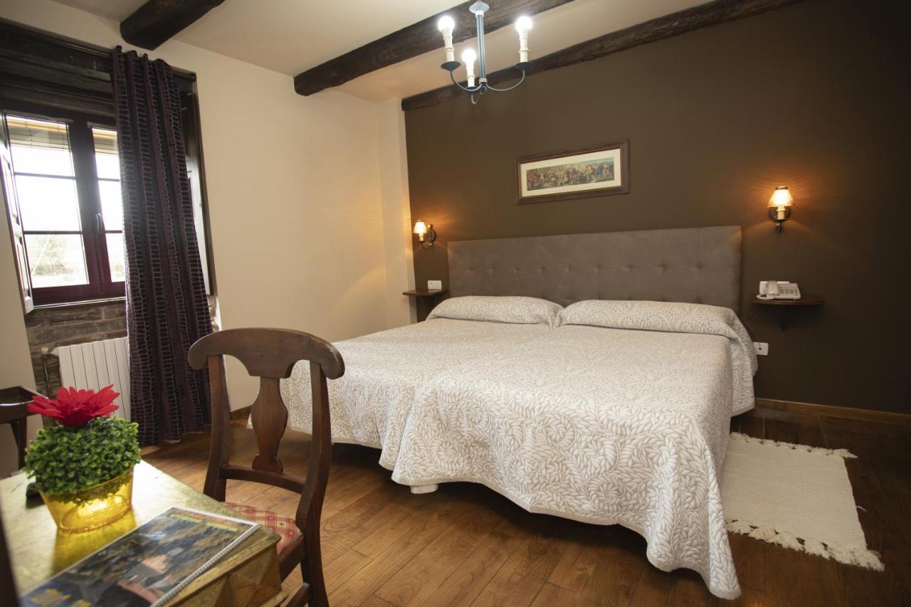 Hotel Casa De Diaz Samos Esterno foto
