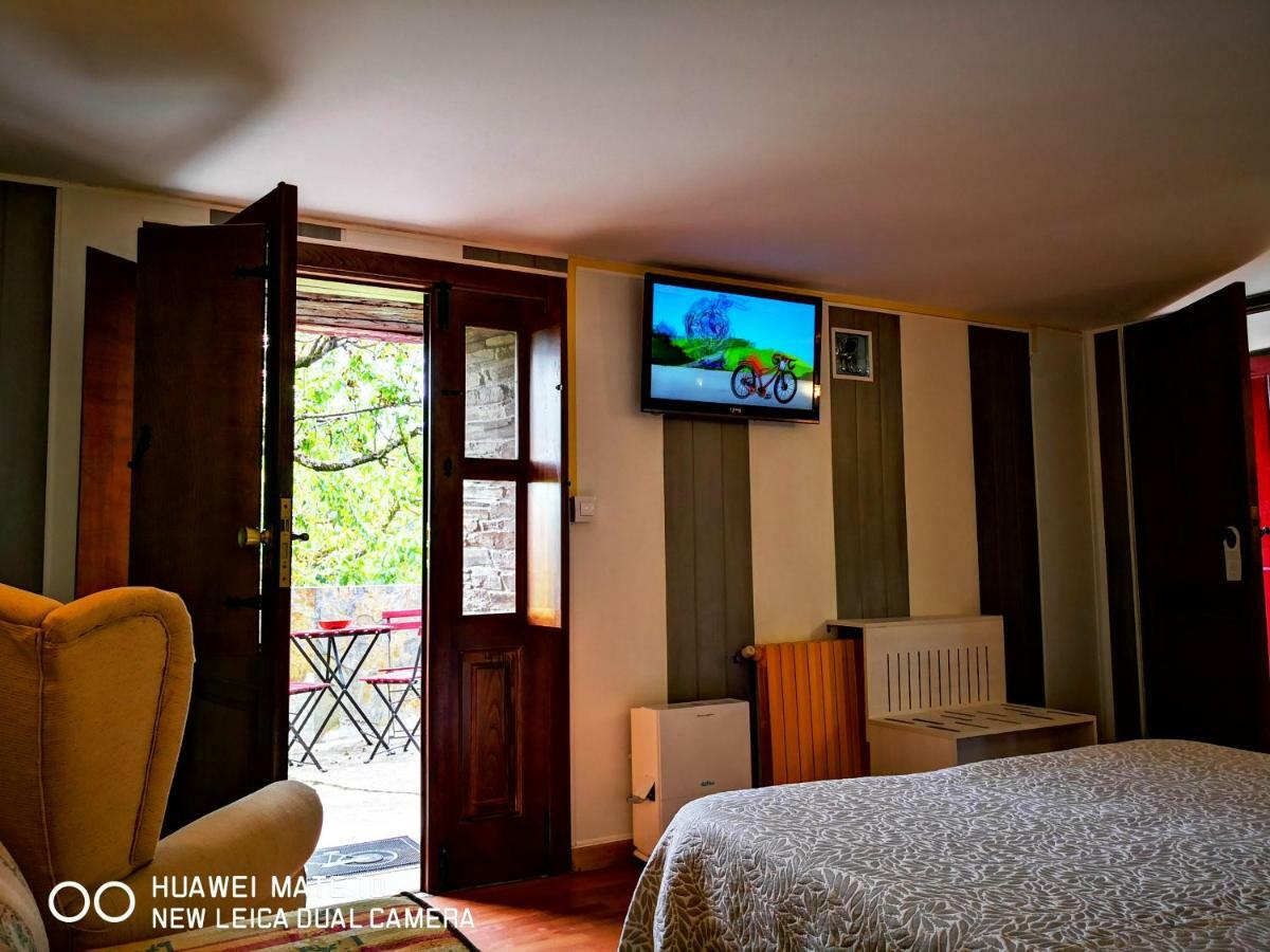 Hotel Casa De Diaz Samos Esterno foto